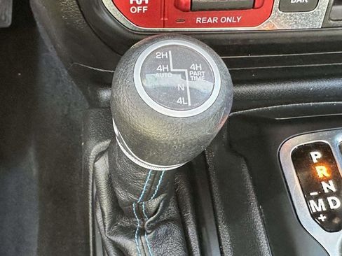 Used 2023 Jeep Wrangler Unlimited Rubicon 4xe w/ Steel Bumper Group AWD/4WD image 23