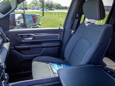 Used 2022 RAM 1500 Big Horn RWD image 14