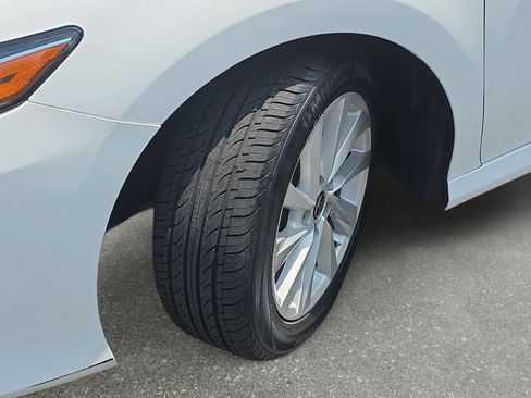 Used 2022 Toyota Camry LE FWD image 30