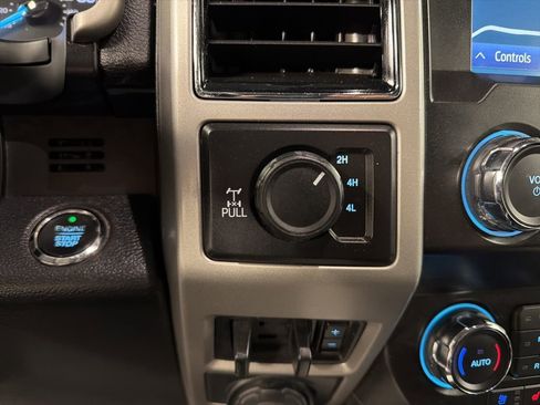 Used 2021 Ford F250 Lariat AWD/4WD image 17