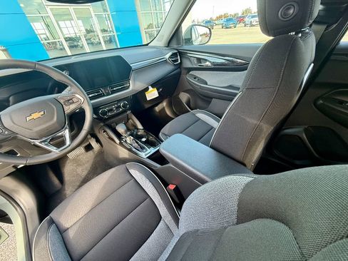 New 2026 Chevrolet TrailBlazer LT w/ Convenience Package image 13