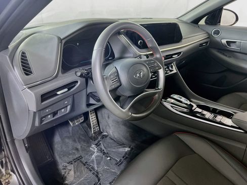 Used 2023 Hyundai Sonata SEL Plus w/ Cargo Package FWD image 9