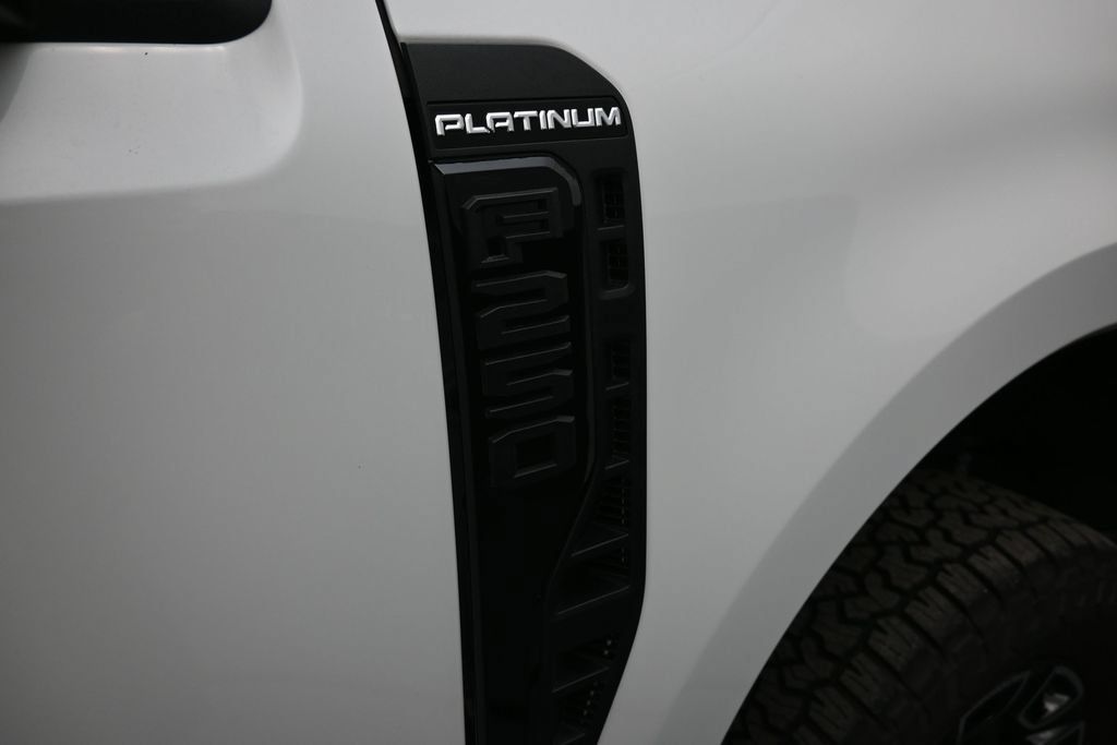 Used 2026 Ford F250 Platinum AWD/4WD image 27