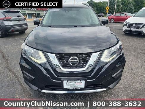 Certified 2019 Nissan Rogue SV w/ Premium Package AWD/4WD image 3