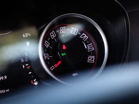 Used 2020 Dodge Challenger R/T RWD image 40