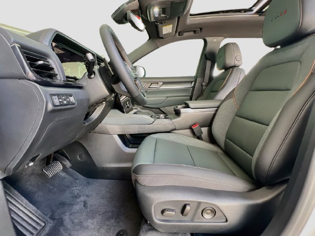 New 2027 GMC Terrain AT4 w/ Convenience Package III AWD/4WD image 15