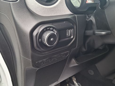 Used 2024 Jeep Wrangler Unlimited Sport AWD/4WD image 10