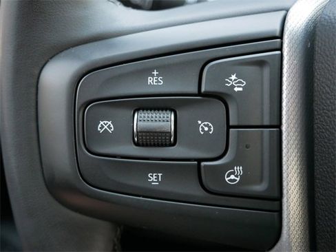 Used 2024 GMC Yukon Denali image 18