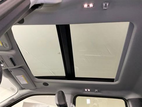 New 2026 Ford F250 Lariat w/ Black Appearance Package image 17