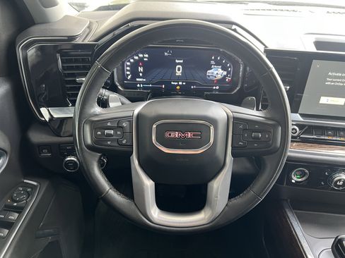 Used 2024 GMC Sierra 1500 Elevation image 26