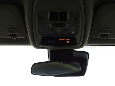 Used 2021 Buick Encore GX Select w/ Experience Buick Package image 29