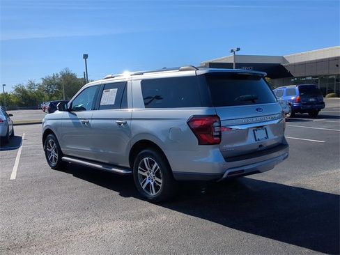 Used 2023 Ford Expedition Max Limited image 8