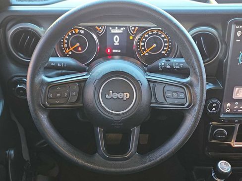 Certified 2021 Jeep Wrangler Unlimited Sport image 18