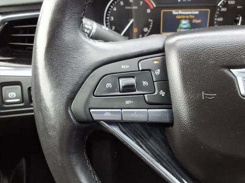 Used 2024 Cadillac XT6 Premium Luxury image 34