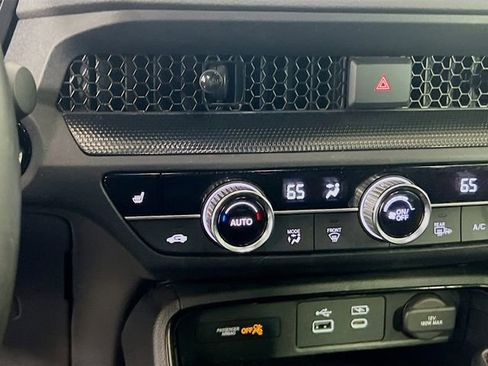 Used 2025 Honda CR-V Sport image 15