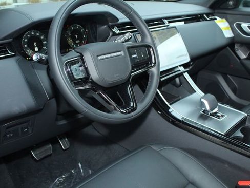 New 2026 Land Rover Range Rover Velar Dynamic SE image 14