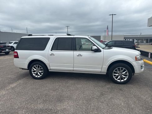 Used 2017 Ford Expedition EL Limited w/ Equipment Group 301A RWD image 12