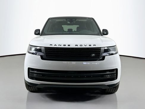 New 2025 Land Rover Range Rover Long Wheelbase SE image 2