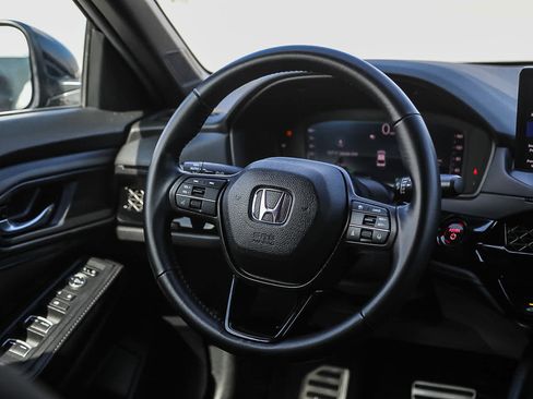 Used 2024 Honda Accord Sport image 15