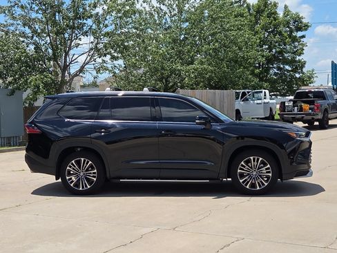 Used 2026 Toyota Grand Highlander AWD Hybrid image 6