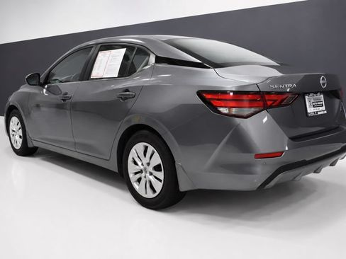 Certified 2025 Nissan Sentra S FWD image 3
