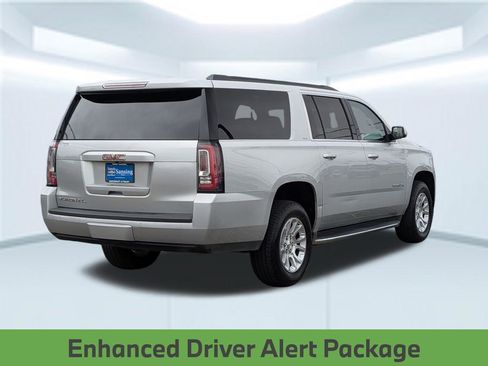 Used 2018 GMC Yukon XL SLT w/ Open Road Package image 6
