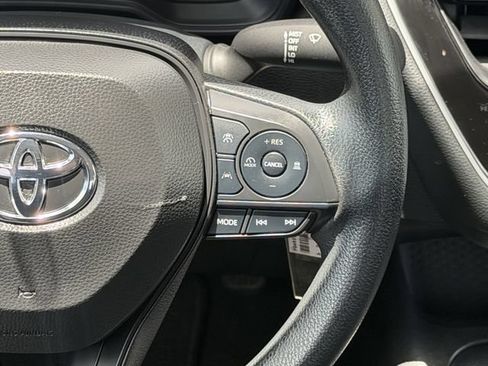 Used 2024 Toyota Corolla LE FWD image 13