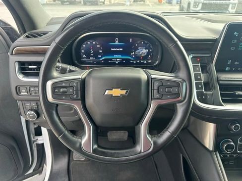 Used 2023 Chevrolet Suburban Premier AWD/4WD image 6
