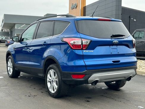 Used 2018 Ford Escape SE image 5