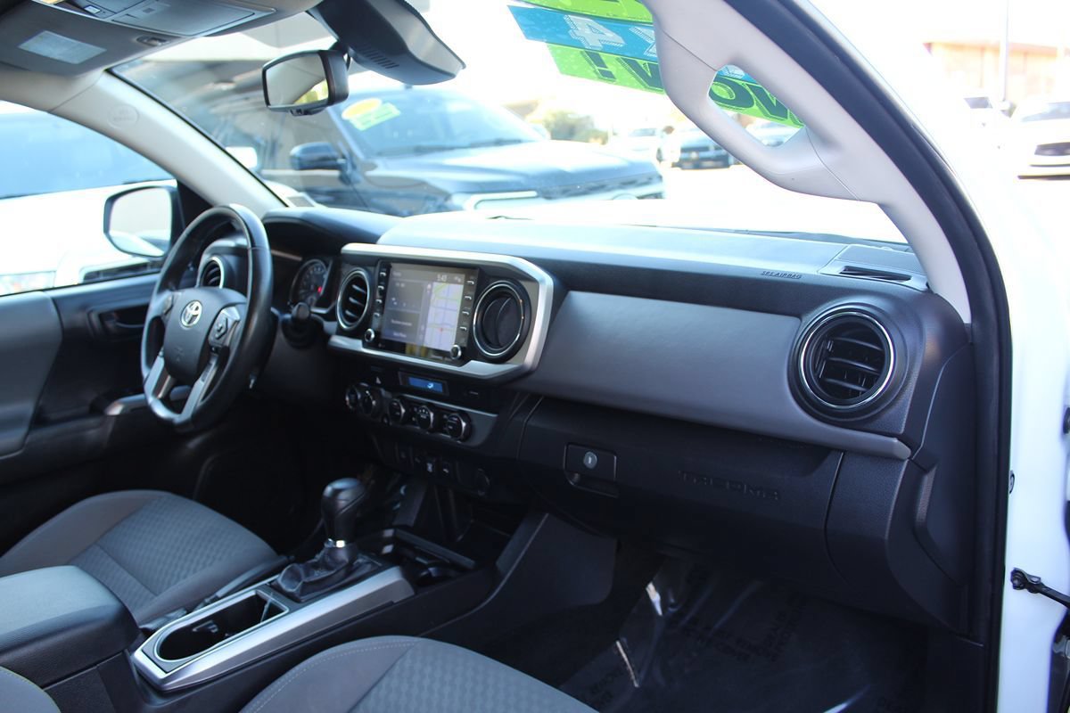 Used 2023 Toyota Tacoma SR5 AWD/4WD image 21