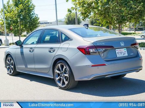 Certified 2025 Honda Civic Sport Touring image 11