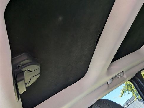 Used 2016 Jeep Renegade Trailhawk image 13