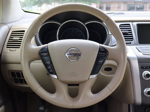 Used 2012 Nissan Murano SV AWD/4WD image 18