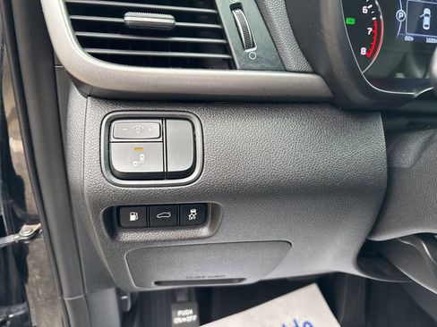 Used 2018 Kia Optima LX image 60