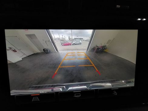 Used 2022 GMC Sierra 1500 AT4 image 22