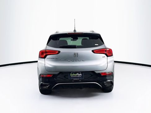 Used 2024 Buick Encore GX Sport Touring FWD image 7