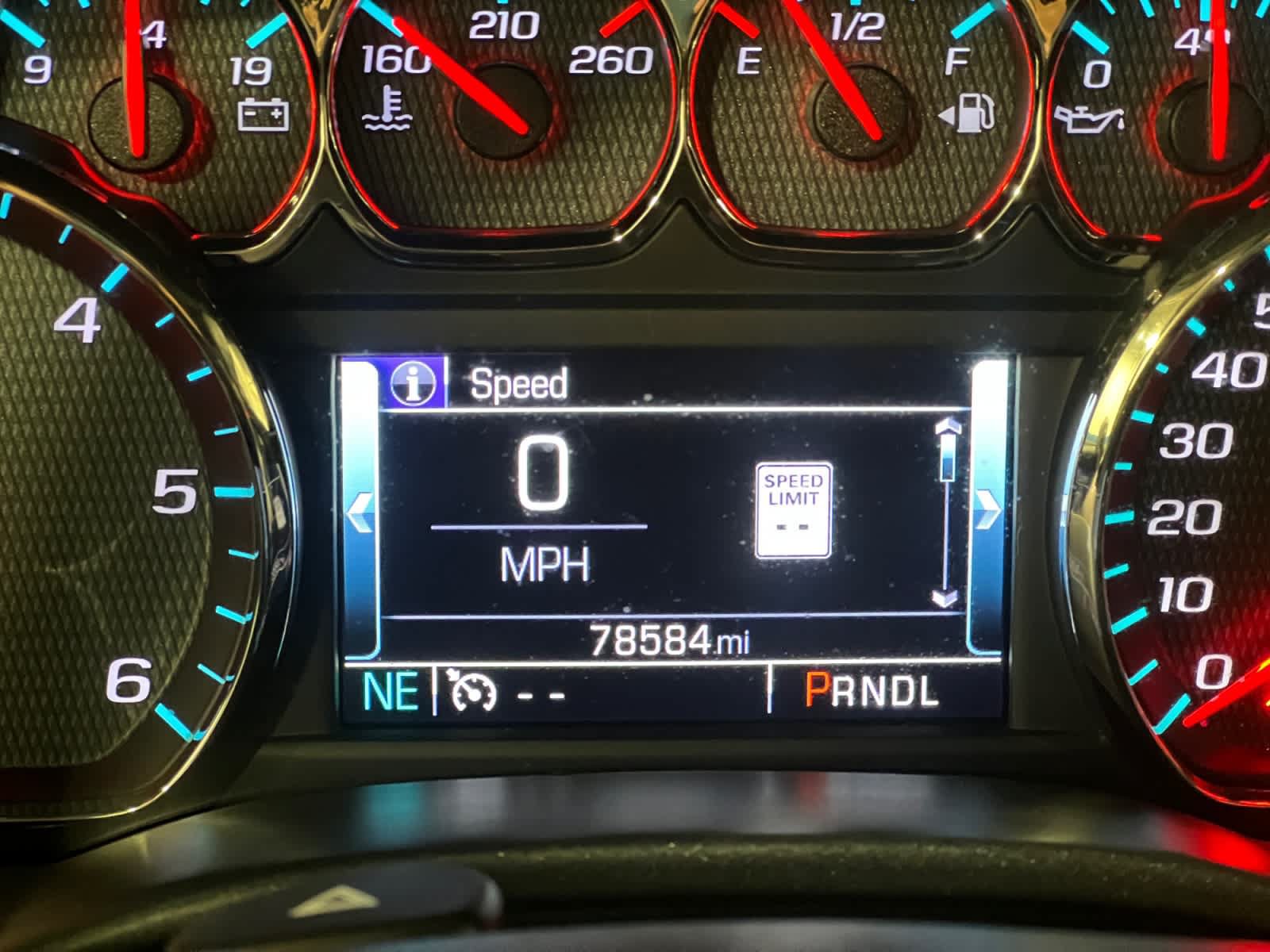 Used 2017 Chevrolet Silverado 1500 LTZ AWD/4WD image 9