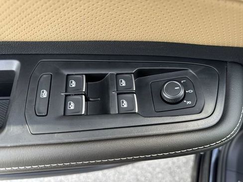 New 2026 Volkswagen Atlas Cross Sport SE AWD/4WD image 23