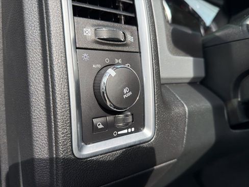 Used 2018 RAM 1500 Big Horn AWD/4WD image 15