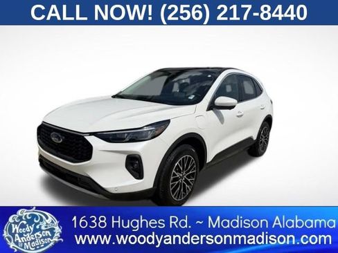 Used 2025 Ford Escape SE w/ PHEV Premium Package FWD image 1
