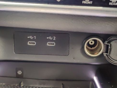 Used 2024 Nissan Rogue Platinum w/ Platinum Premium Package image 23