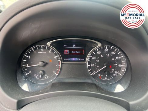 Used 2017 Nissan Altima 2.5 SV w/ Convenience Package FWD image 15
