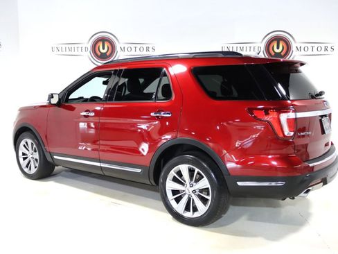 Used 2018 Ford Explorer Limited AWD/4WD image 3