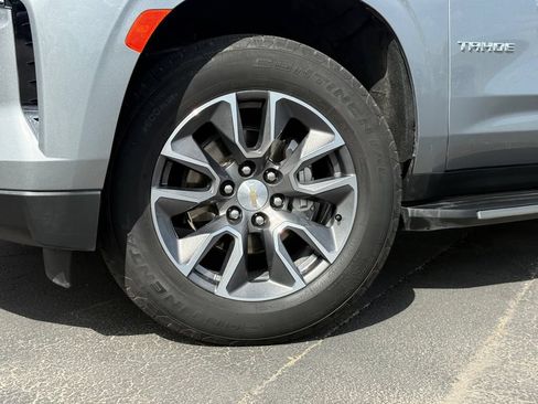 Used 2023 Chevrolet Tahoe LT w/ Luxury Package AWD/4WD image 8