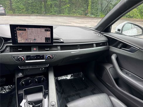 Used 2023 Audi A4 2.0T Premium Plus w/ Premium Plus Package AWD/4WD image 15