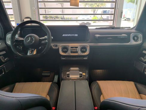 Used 2026 Mercedes-Benz G 63 AMG 4MATIC image 30