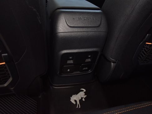 Used 2022 Ford Bronco Badlands image 19