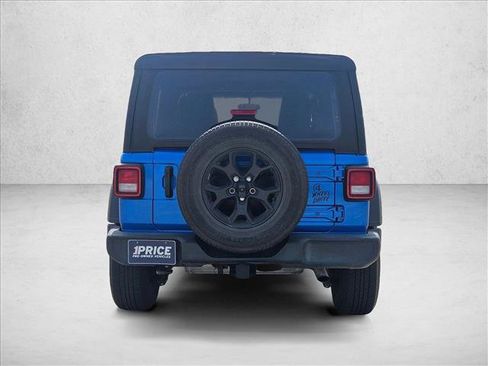 Used 2022 Jeep Wrangler Unlimited Sport AWD/4WD image 6
