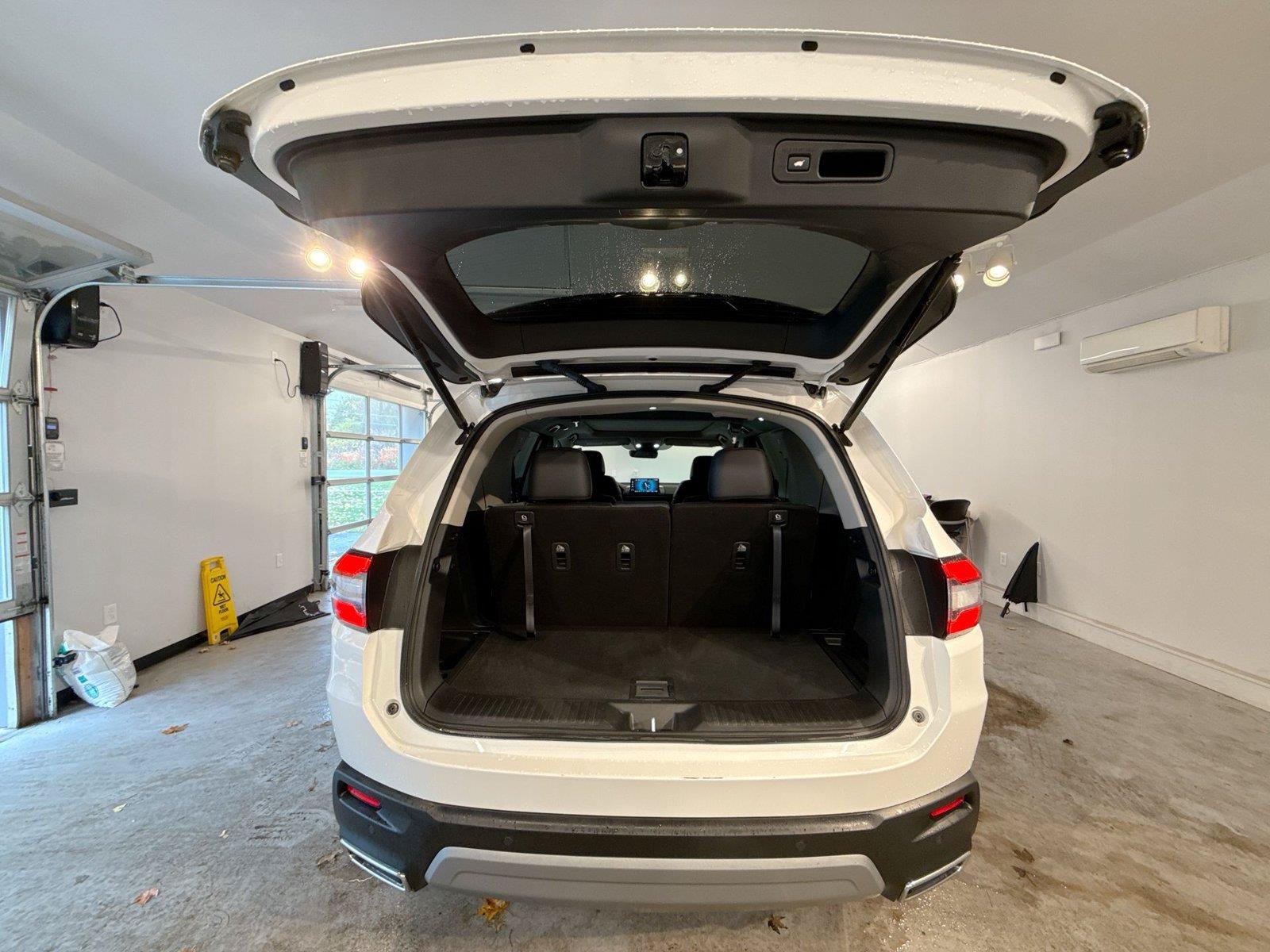 Used 2025 Honda Pilot Touring image 20