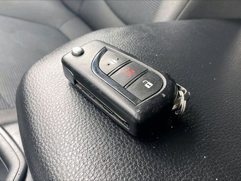 Used 2025 Toyota RAV4 LE image 14